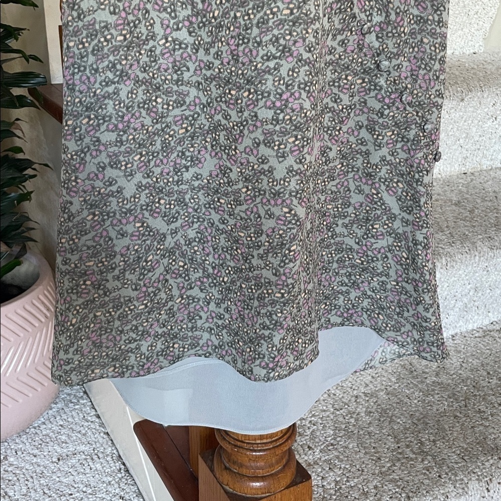 Banana Republic Floral Silk Blouse - Picture 3 of 9